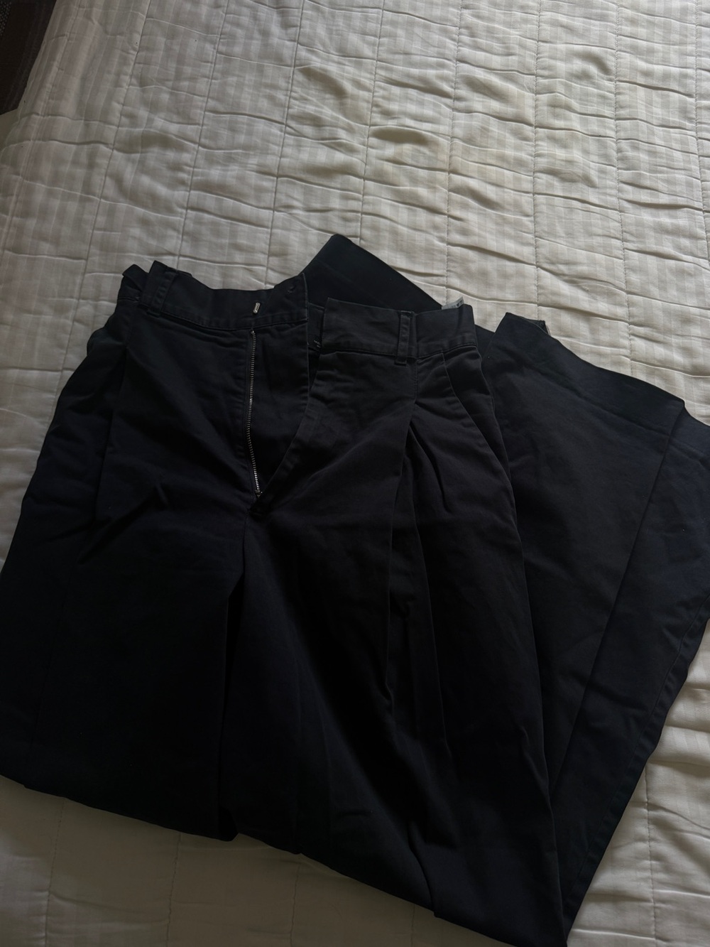 Zara Navy Wide Leg Khaki Pant with Pleats - Picture 2 of 4